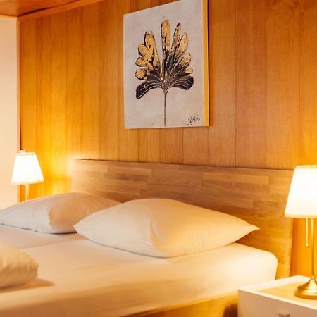 Casa Nacla Sedrun/Surrein Apartment ภายนอก รูปภาพ